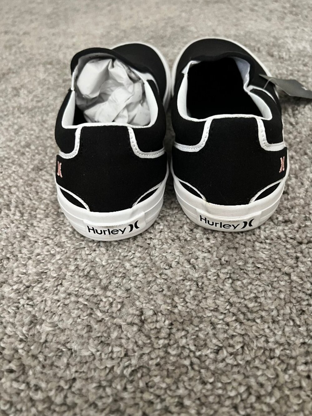 Hurley Women's Sneaker Black/Pink NWT - Picture 5 of 6